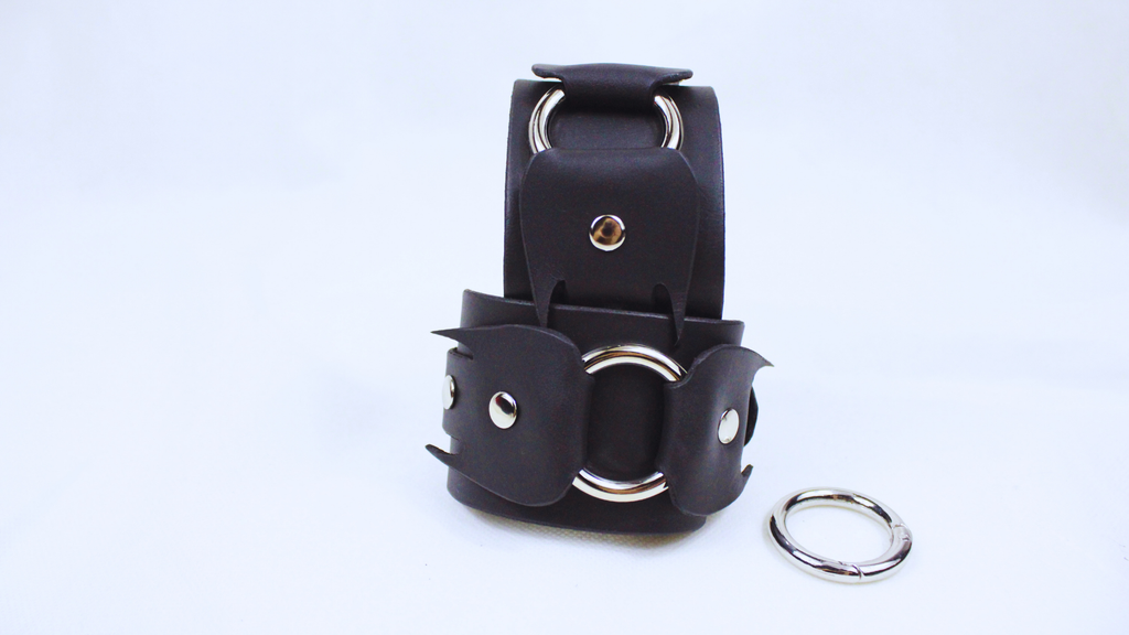 Bondage Cuffs Black Gothic Rings Submissive Restraints