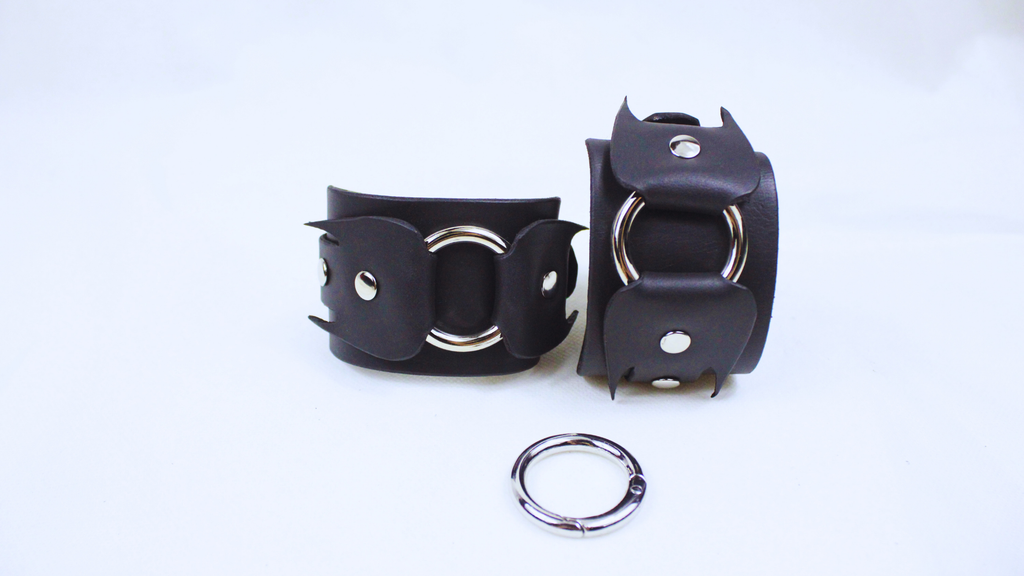 Bondage Cuffs Black Gothic Rings Submissive Restraints