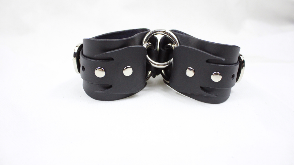 Bondage Cuffs Black Gothic Rings Submissive Restraints